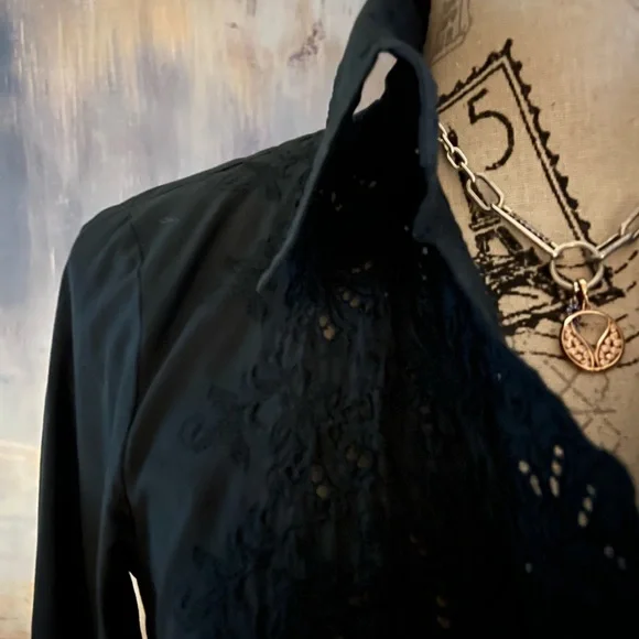 Sisley black blouse, size M, fits like a small ( see measurements ) - Picture 5 of 15